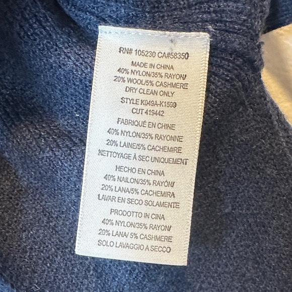 Joie Deep Blue V-Neck Sweater Size XS Cozy and Soft! - Picture 3 of 10